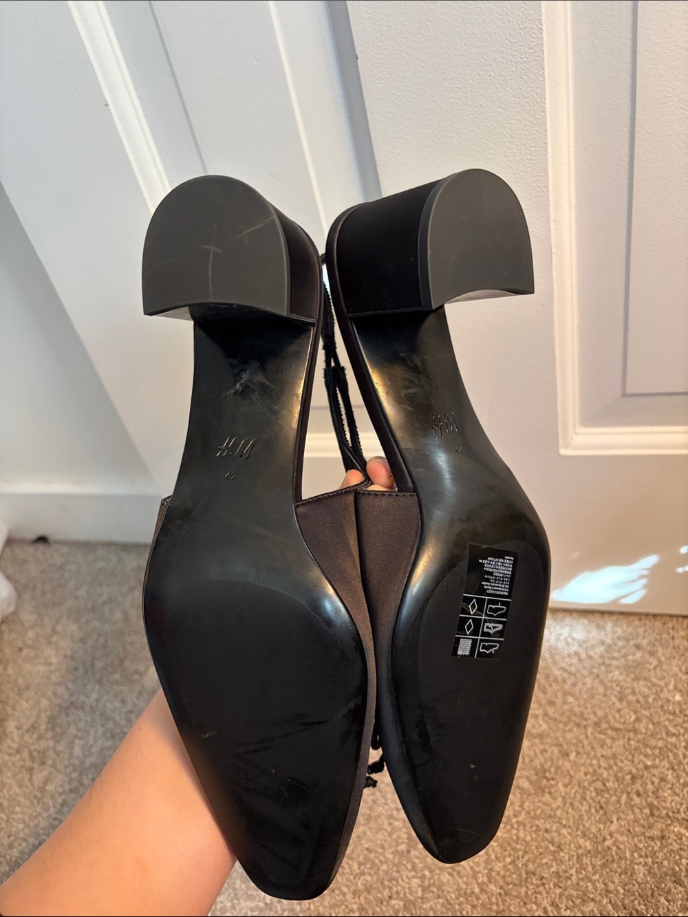 H&M Black Slingback Bow Heeled Pumps - Picture 6 of 6